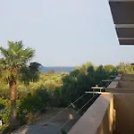Denise Aparthotel