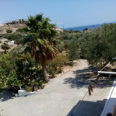 아파트호텔 Denise 케팔로스