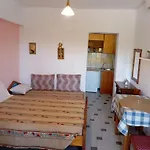Denise Aparthotel 3*