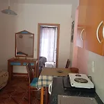 Denise 公寓式酒店 3*