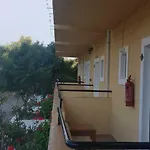 Denise Aparthotel