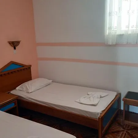 Denise Aparthotel 2*