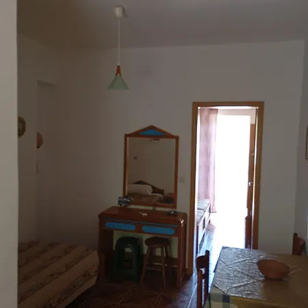 Denise Aparthotel