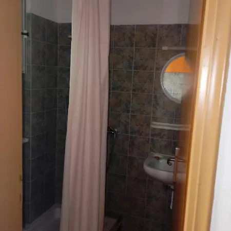 Denise Aparthotel