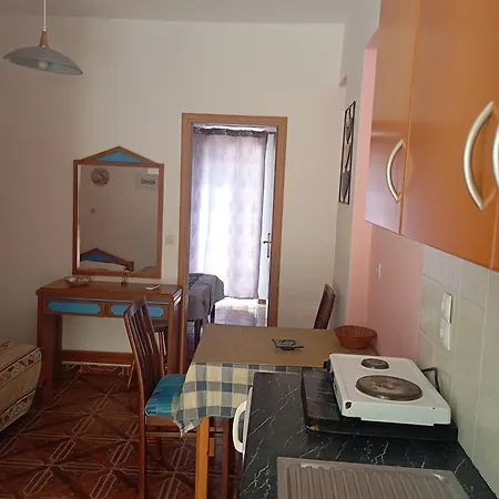 Denise Aparthotel 3*