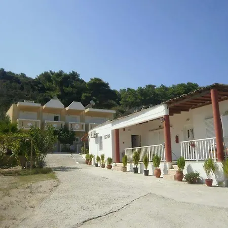 Denise Aparthotel 2*