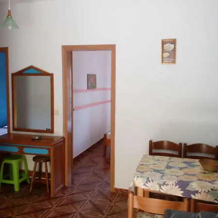 Denise Aparthotel 2*
