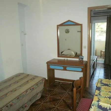 Denise Aparthotel 2*