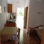 Denise 3*