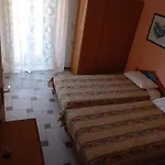 Denise Кефалос
