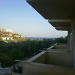 Denise Aparthotel